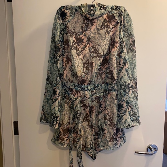 Bebe open back romper - Picture 1 of 6